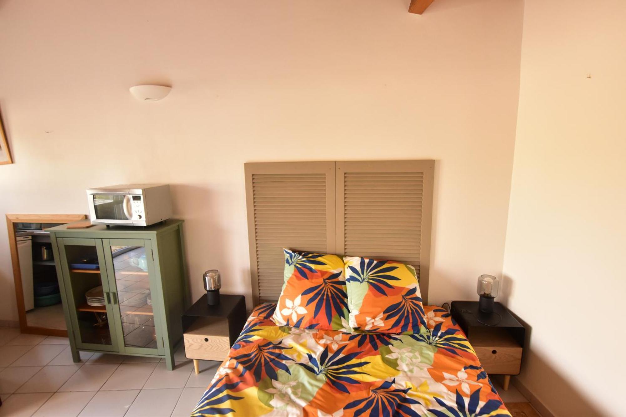 Large Studio Close To The Beach Saint-Martin-de-Ré Екстериор снимка